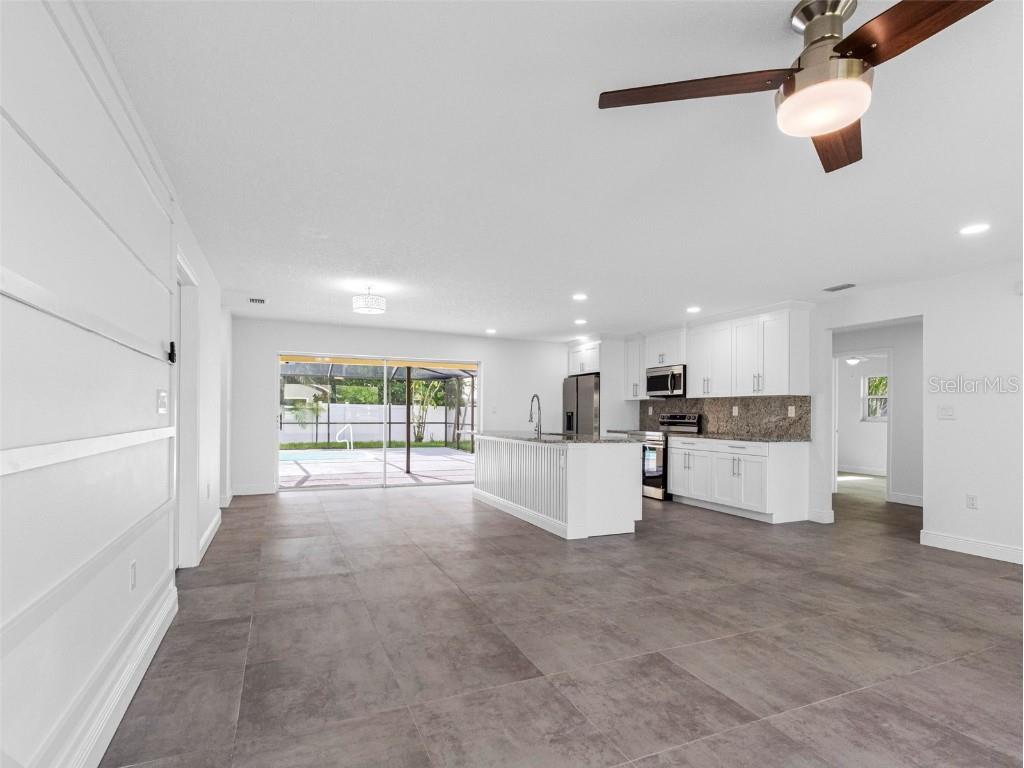 5207 Denver Street NE Saint Petersburg FL 33703 TB8402603 image7