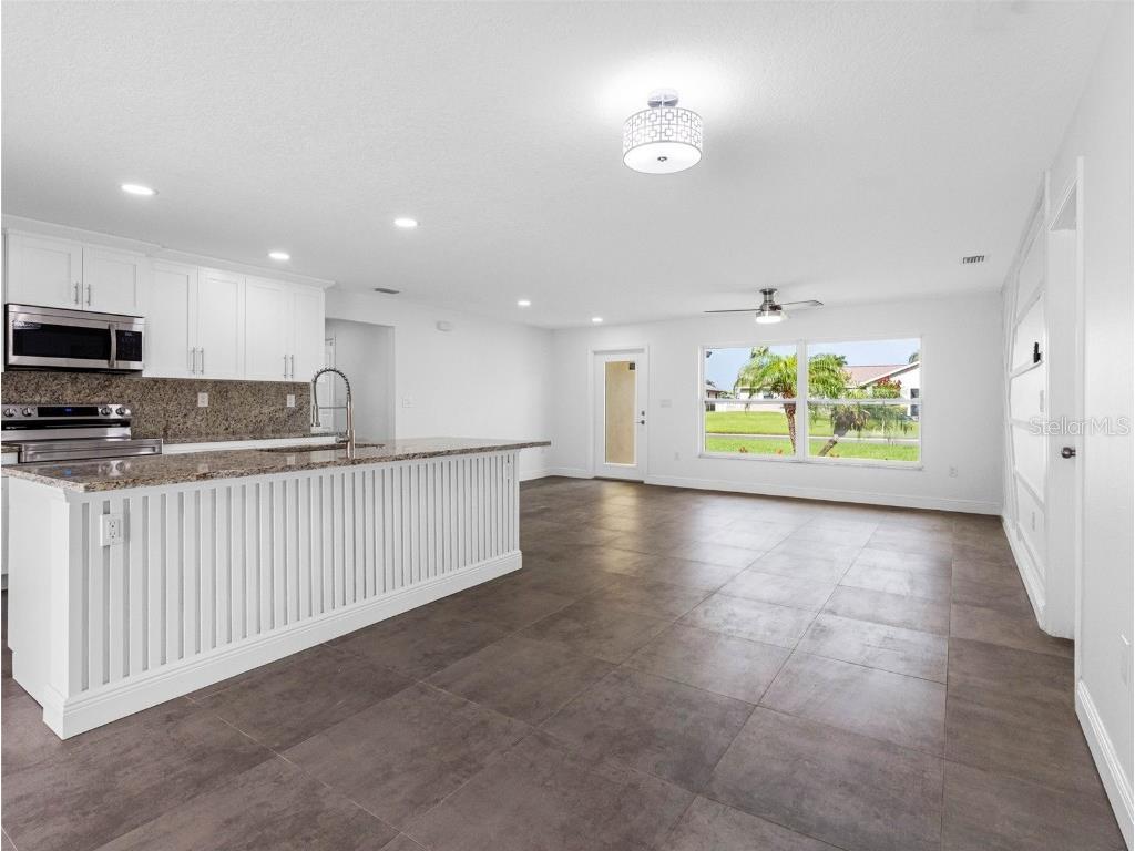 5207 Denver Street NE Saint Petersburg FL 33703 TB8402603 image9