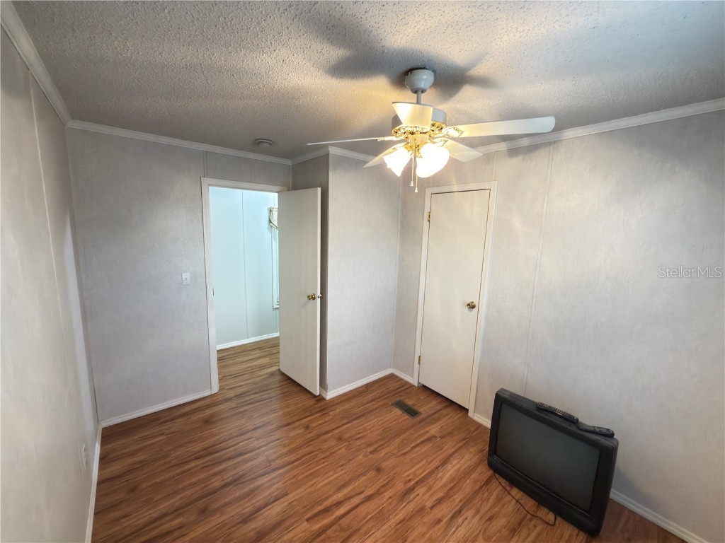 5207 Island View Circle S Polk City FL 33868 P4936917 image17