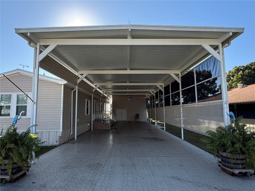 5207 Island View Circle S Polk City FL 33868 P4936917 image3