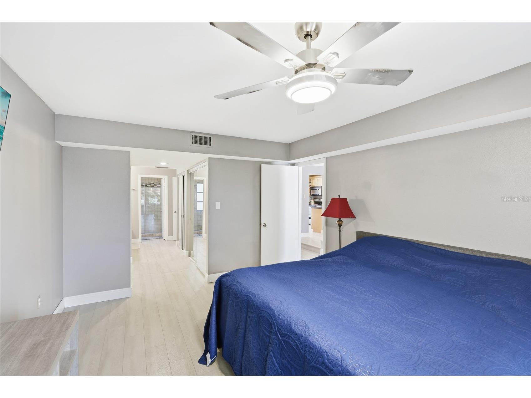 5207 Myrtle Wood #4 Sarasota FL 34235 A4680530 image15