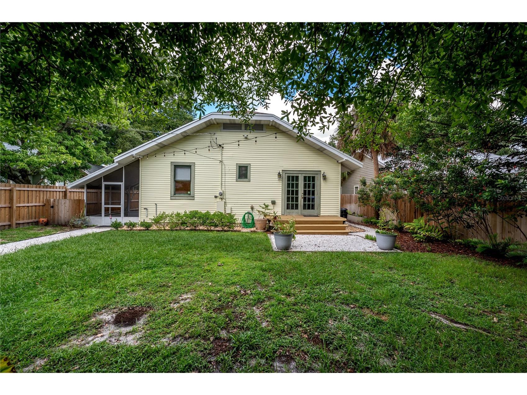 5207 N Suwanee Avenue Tampa FL 33603 TB8524398 image42