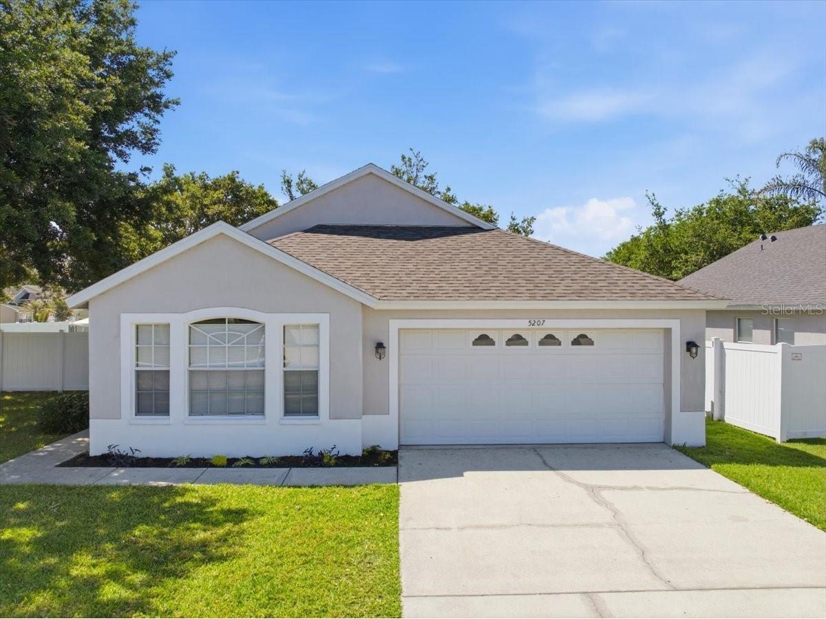 5207 New Savannah Circle Wesley Chapel FL 33545 TB8497819 image1
