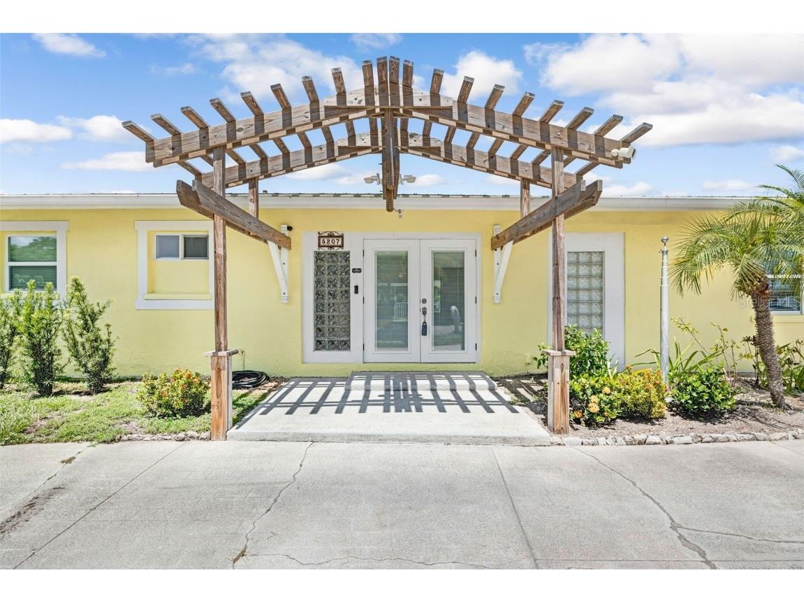 5207 Palmetto Point Drive Palmetto FL 34221 TB8414602 image3