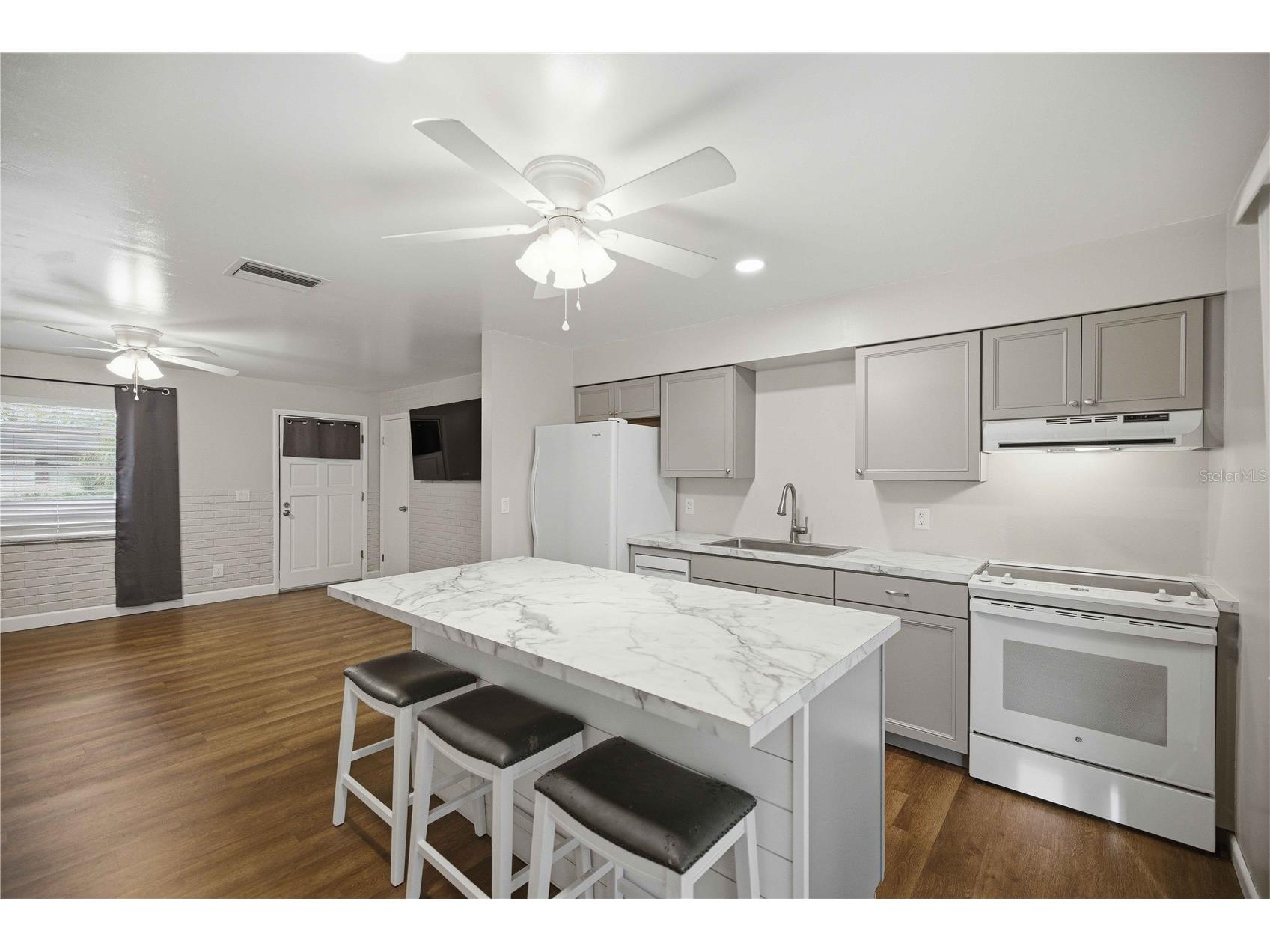 5207 SE 107th Place Belleview FL 34420 OM728515 image8
