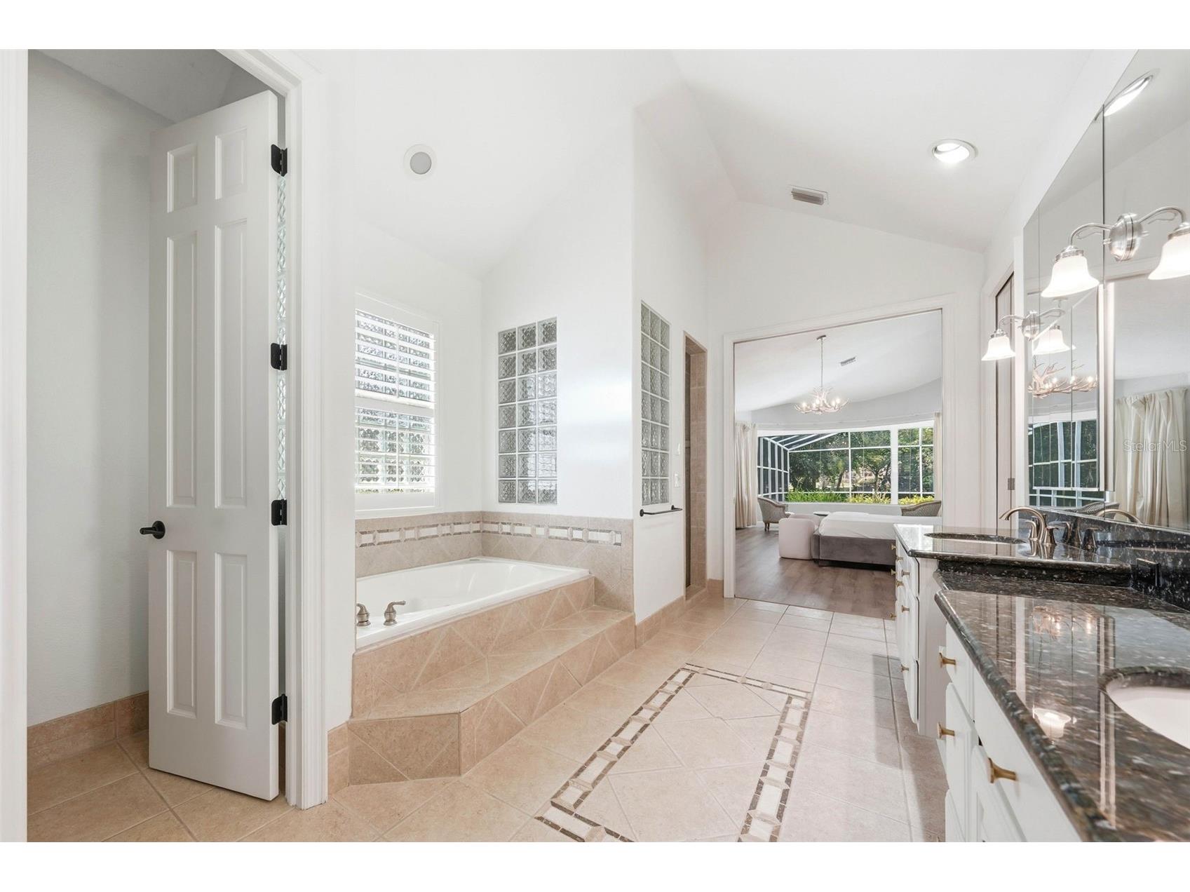5207 Timberview Terrace Orlando FL 32819 O6402521 image18
