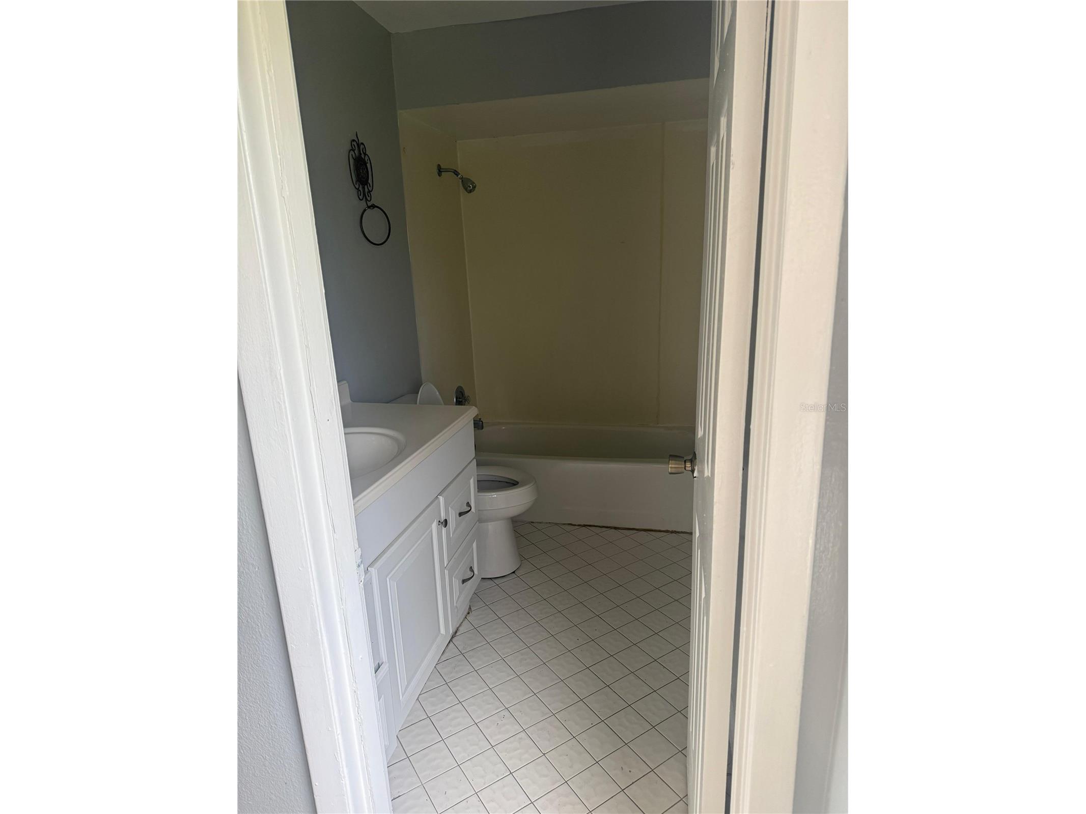5207 Via Hacienda Circle #B101 Orlando FL 32839 S5146434 image8