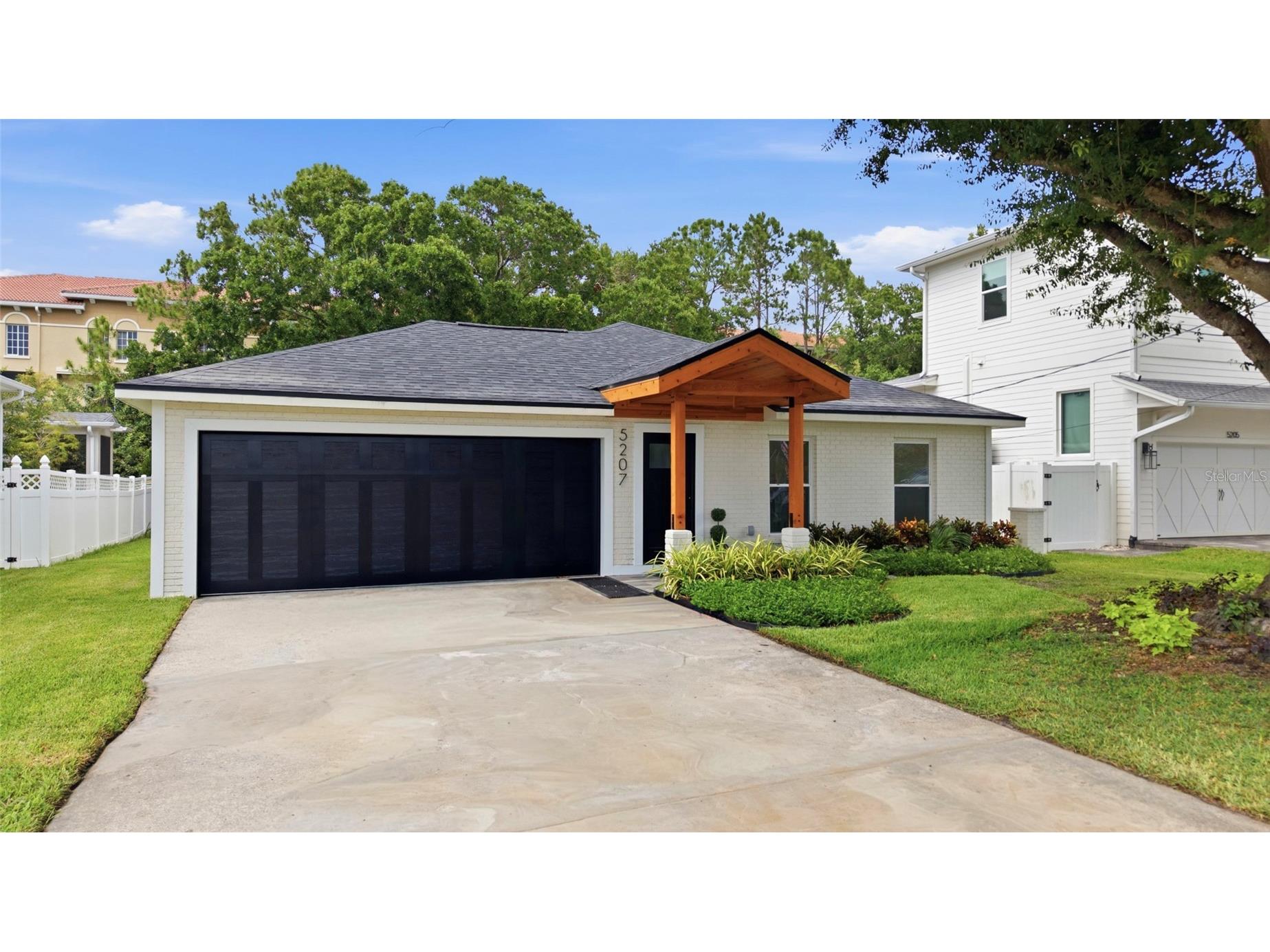 5207 W Cleveland Street Tampa FL 33609 TB8516242 image1