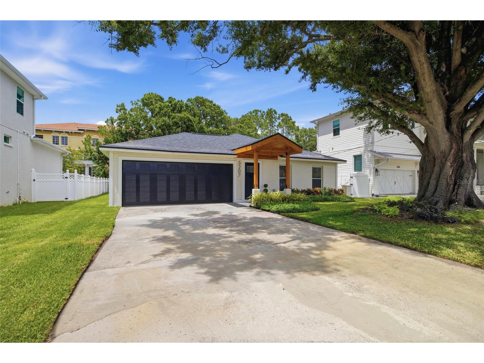 5207 W Cleveland Street Tampa FL 33609 TB8516242 image2