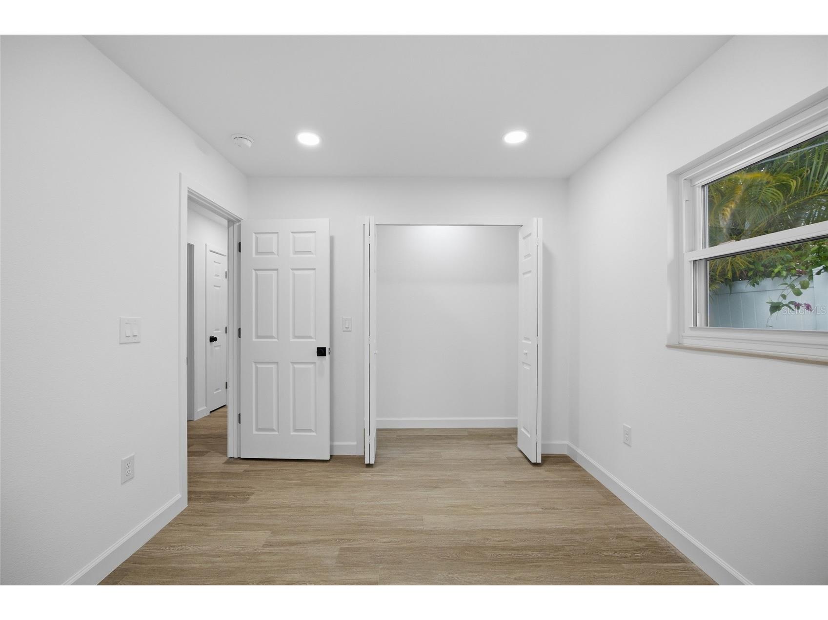 5207 W Cleveland Street Tampa FL 33609 TB8516242 image26