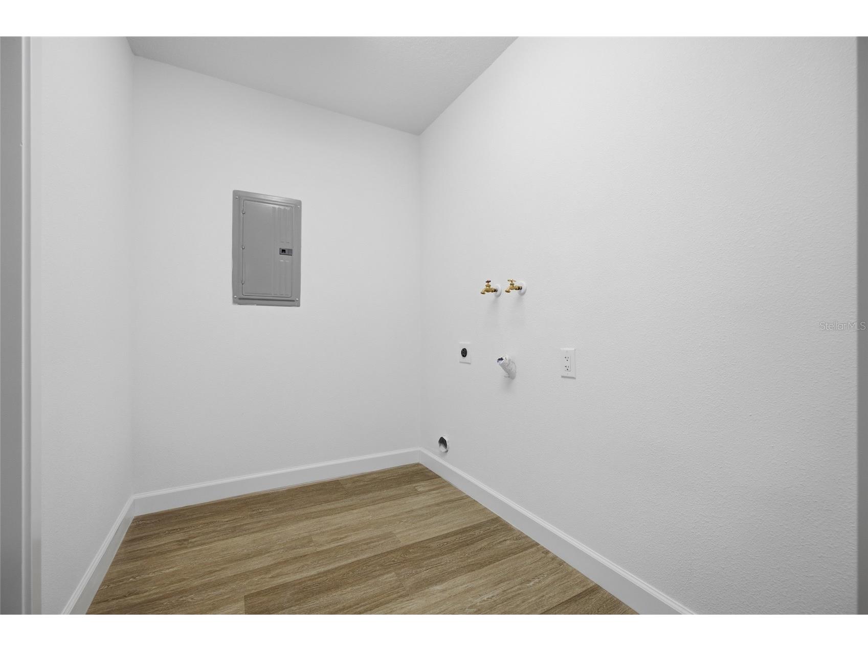5207 W Cleveland Street Tampa FL 33609 TB8516242 image33