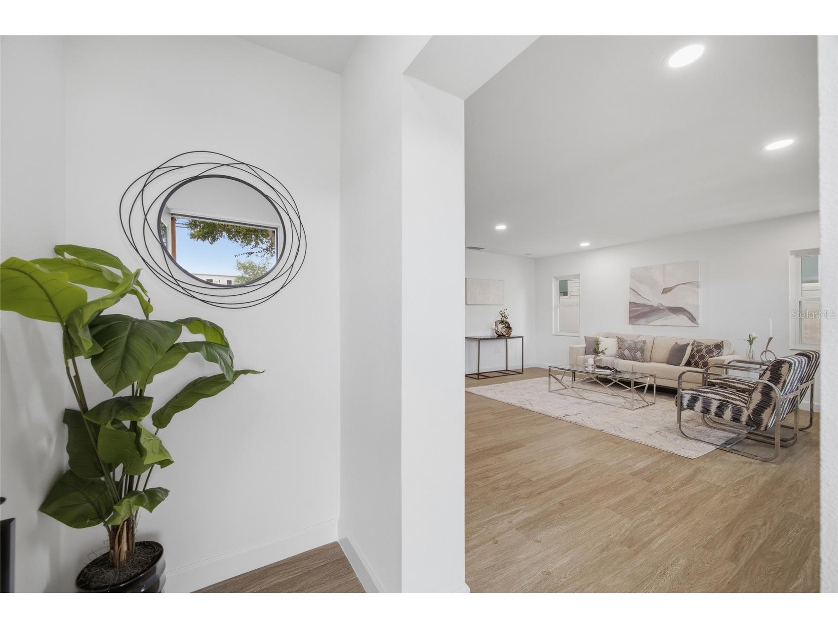 5207 W Cleveland Street Tampa FL 33609 TB8516242 image6