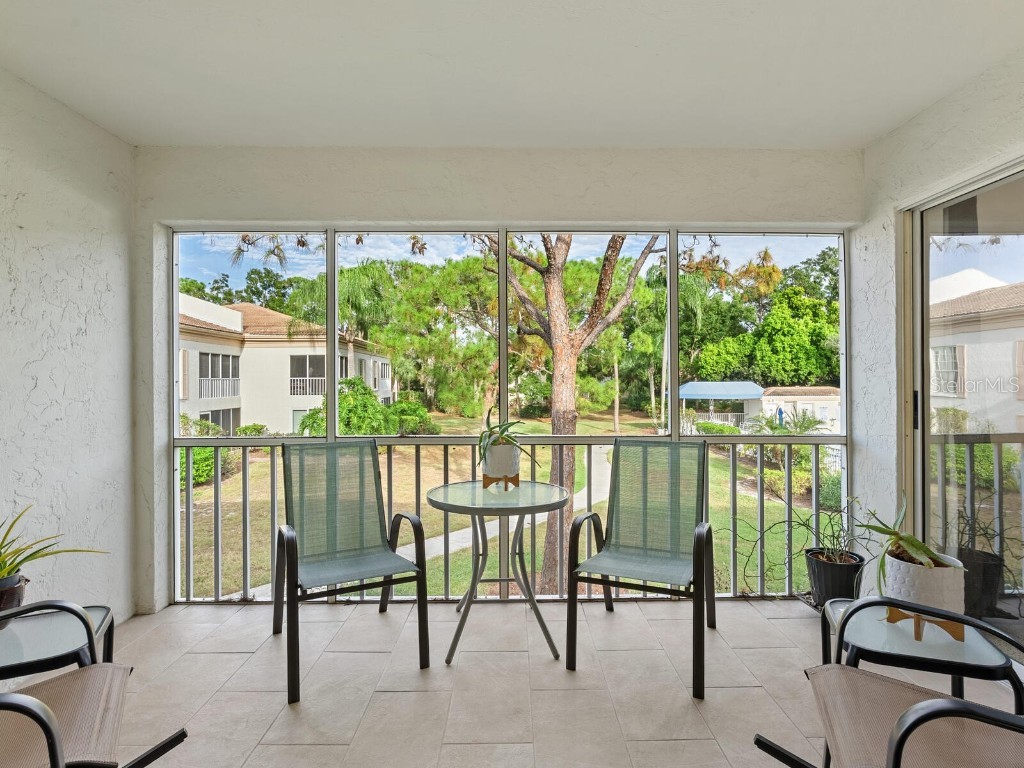 5207 Wedgewood Lane #16 Sarasota FL 34235 A4675026 image3