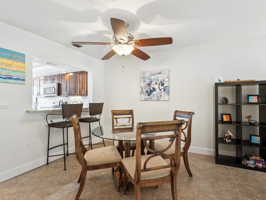 5207 Wedgewood Lane #16 Sarasota FL 34235 A4675026 image5