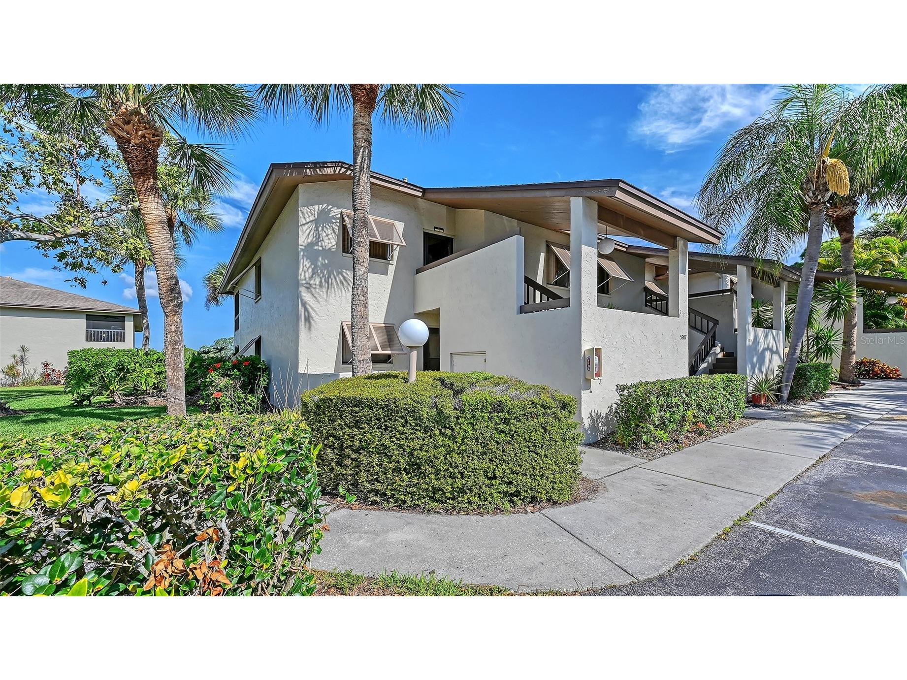 5207 Willow Links #34 Sarasota FL 34235 A4689155 image2