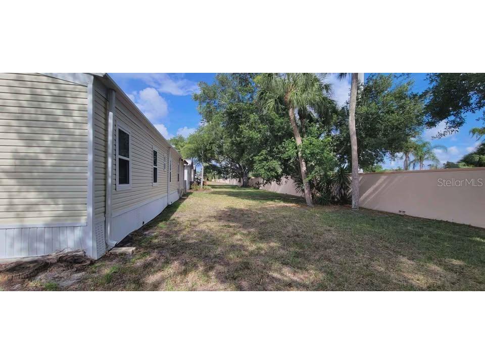 5208 5th B Street E Bradenton FL 34203 A4688718 image2