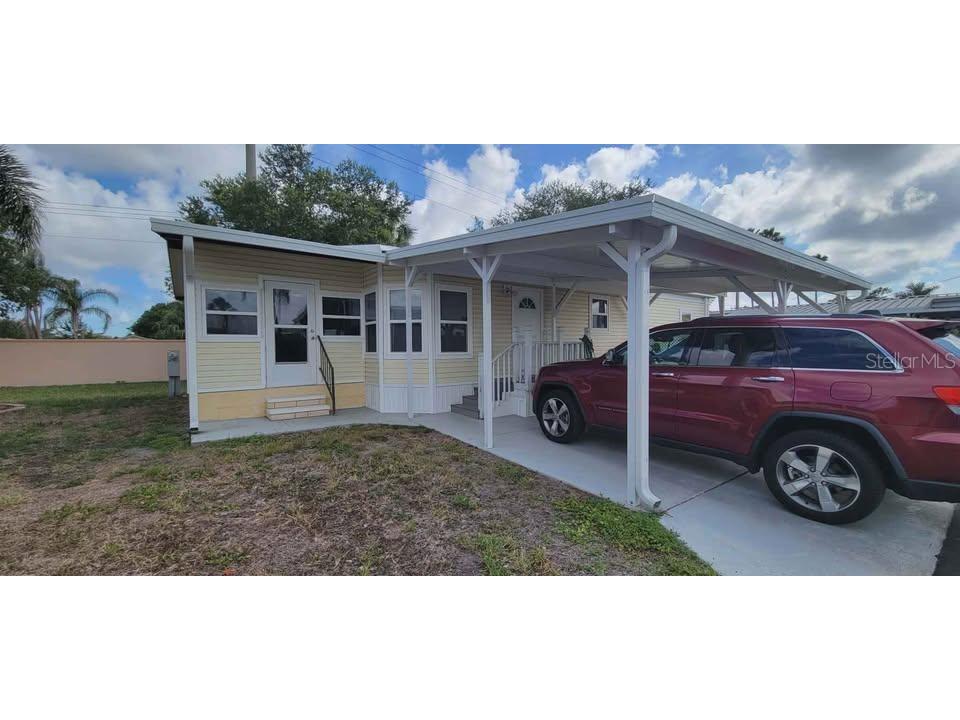 5208 5th B Street E Bradenton FL 34203 A4688718 image3