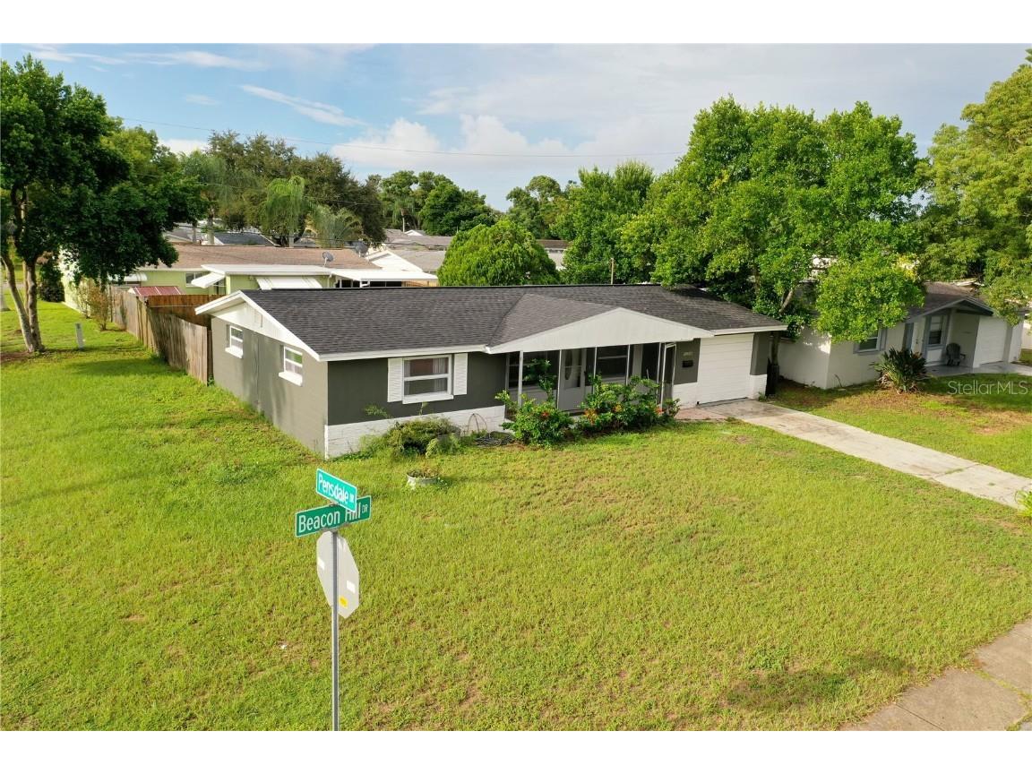 5208 Beacon Hill Drive New Port Richey FL 34652 U8188867 image1