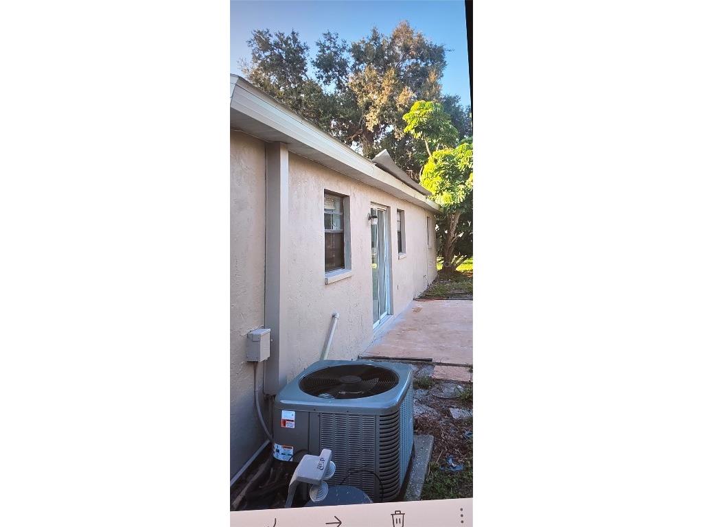 5208 Florida Road Venice FL 34293 A4675184 image2