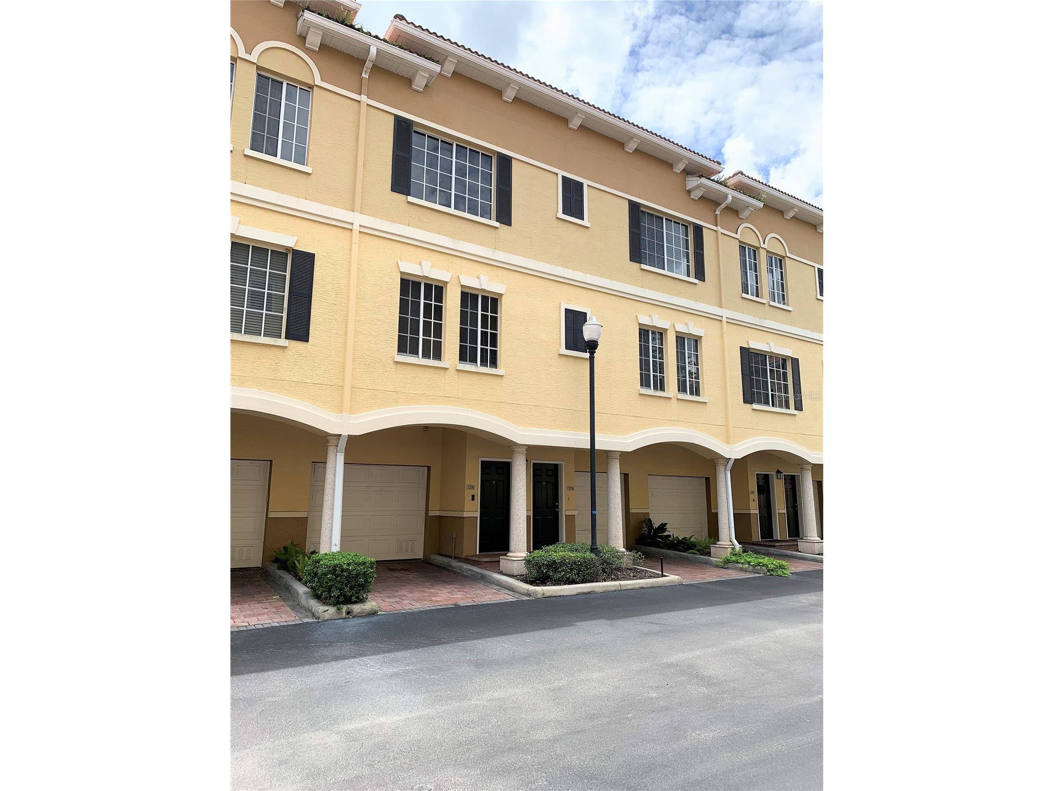 5208 Hampton Beach Place #5208 Tampa FL 33609 TB8526107 image1
