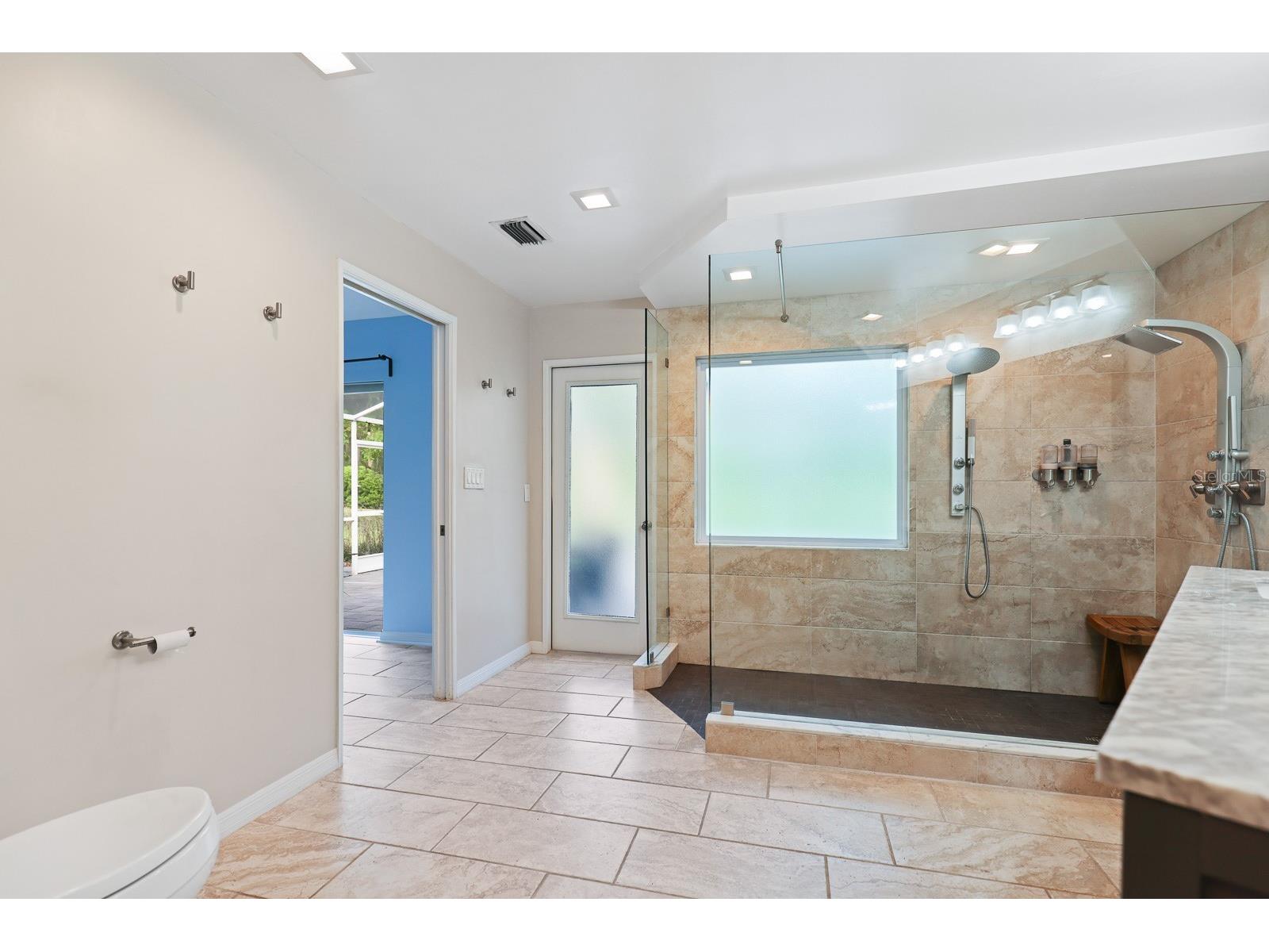 5208 Laurel Pointe Drive Valrico FL 33596 TB8485548 image25