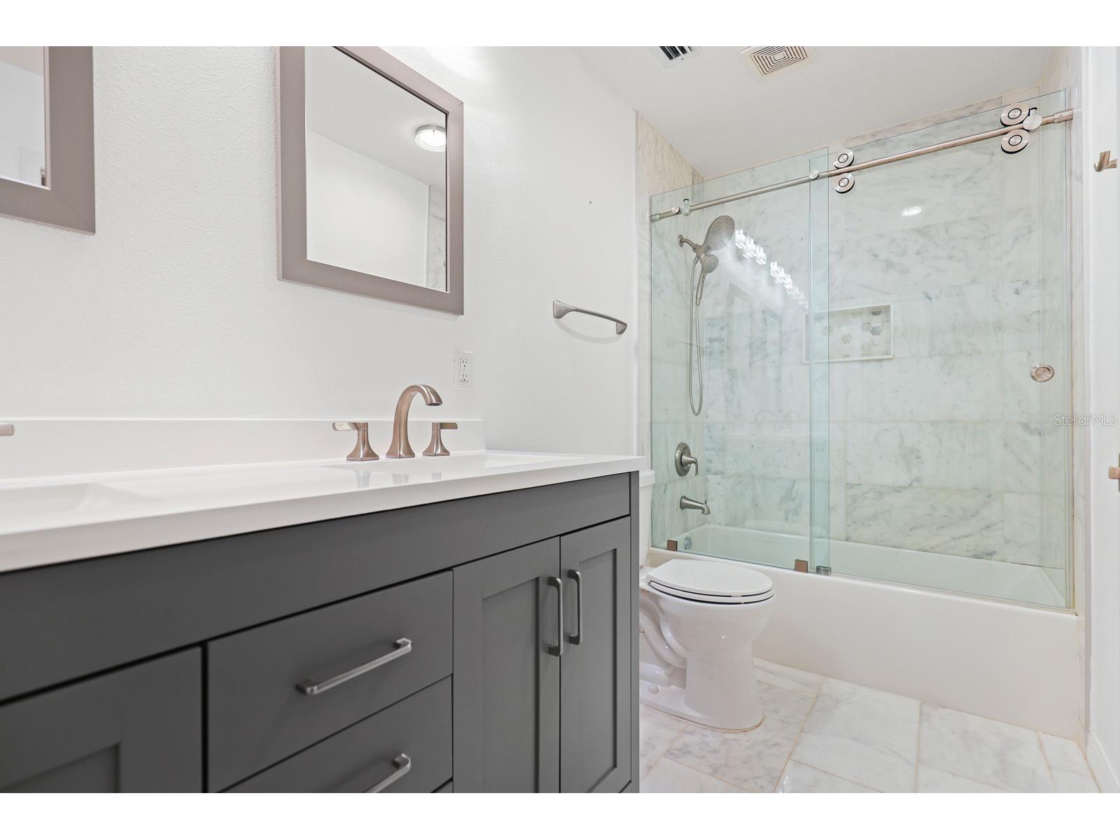 5208 Laurel Pointe Drive Valrico FL 33596 TB8485548 image38