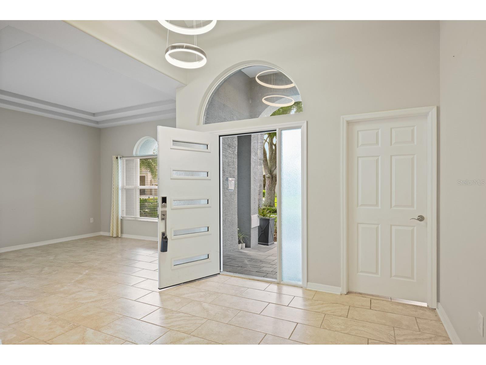 5208 Laurel Pointe Drive Valrico FL 33596 TB8485548 image4