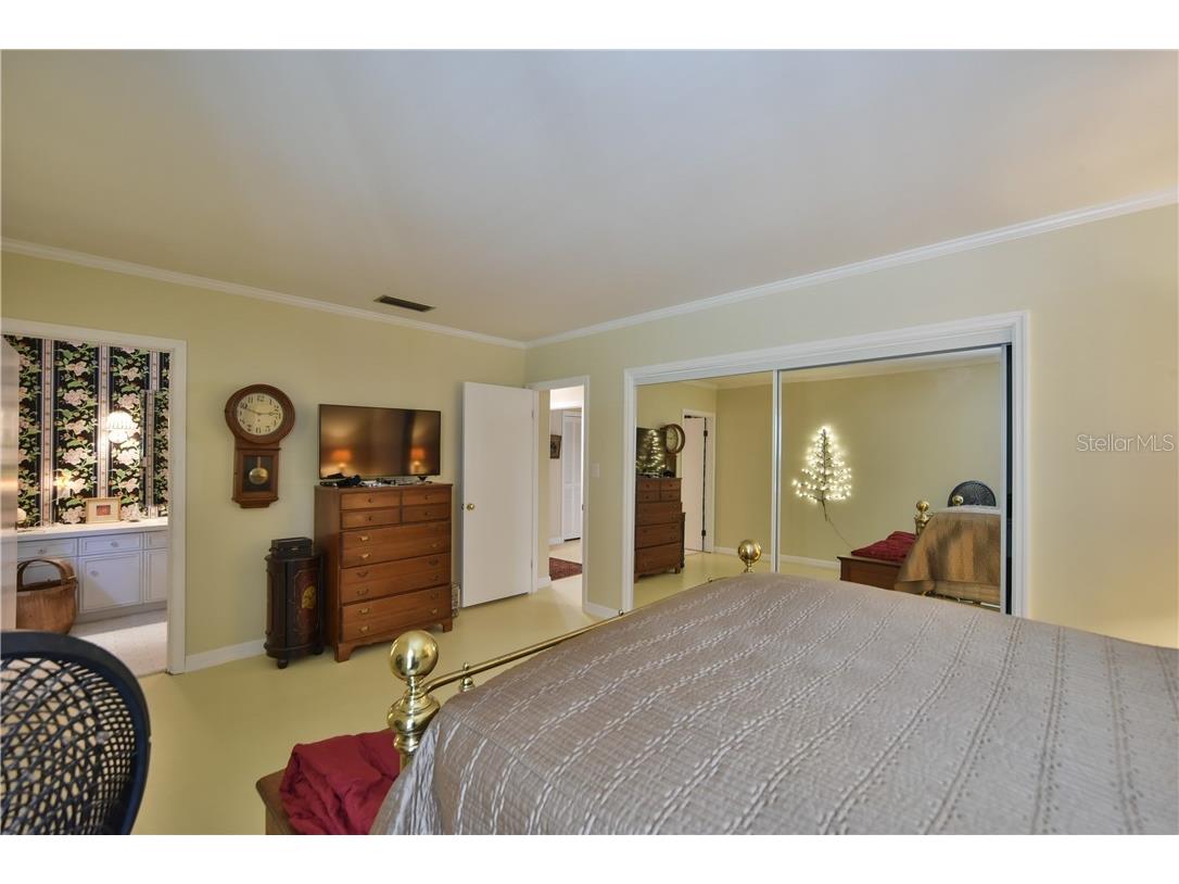 5208 NE 24th Street Ocala FL 34470 OM618412 image10