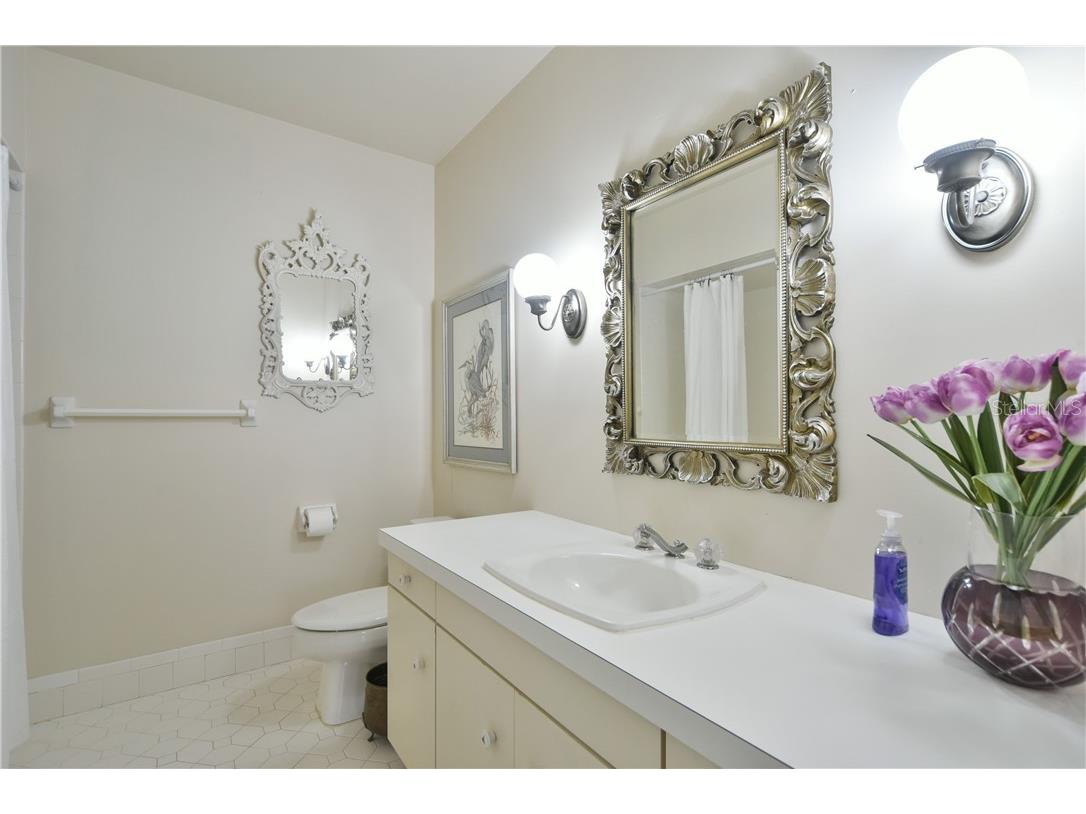 5208 NE 24th Street Ocala FL 34470 OM618412 image20