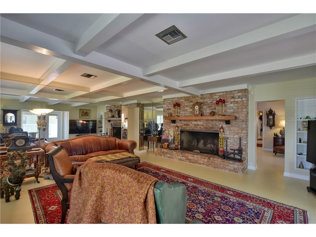 5208 NE 24th Street Ocala FL 34470 OM618412 image3