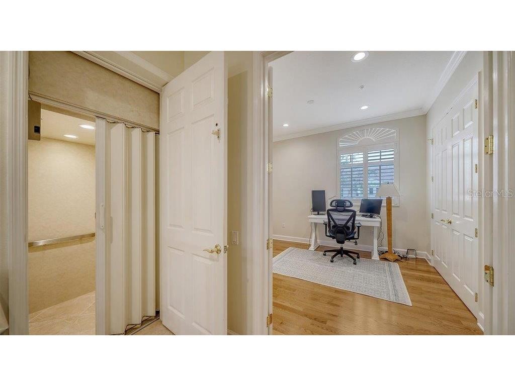 5208 Parisienne Place #202B33 Sarasota FL 34238 A4665841 image29