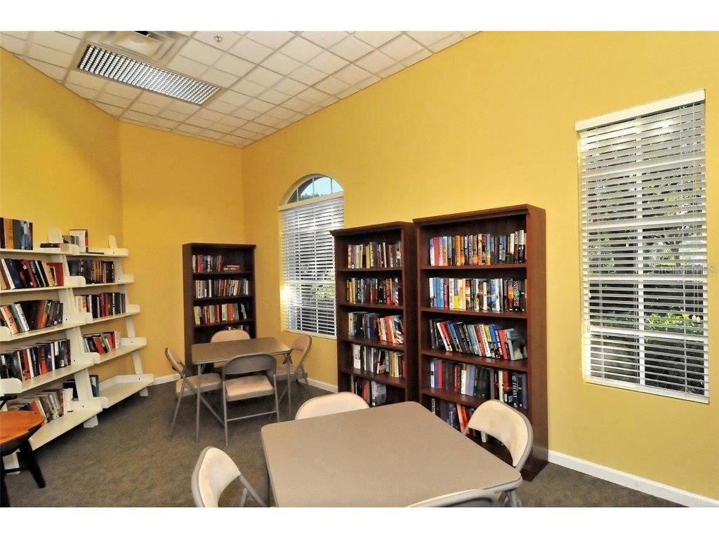 5208 Parisienne Place #202B33 Sarasota FL 34238 A4665841 image50