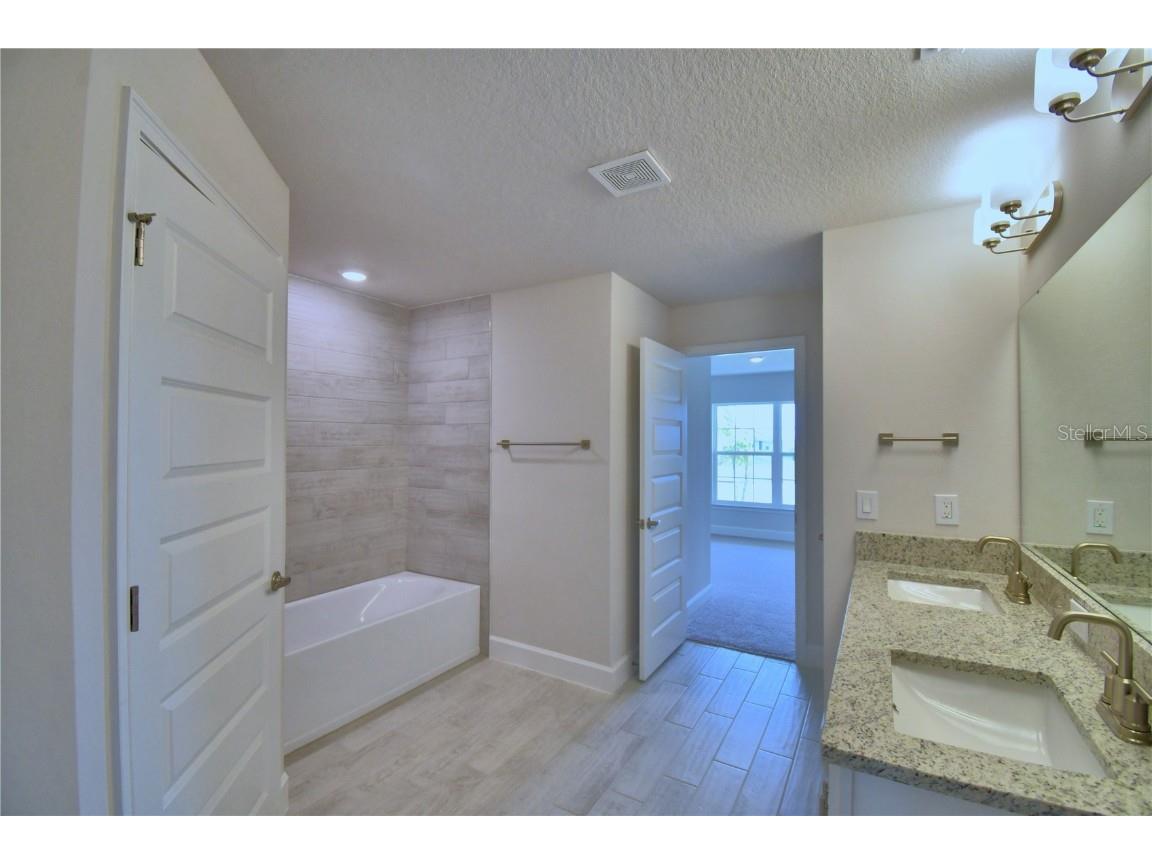 5208 Tennessee Ridge Court Auburndale FL 33823 - LAKE JULIANA L4955243 image16