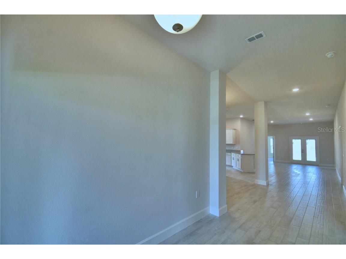 5208 Tennessee Ridge Court Auburndale FL 33823 - LAKE JULIANA L4955243 image3