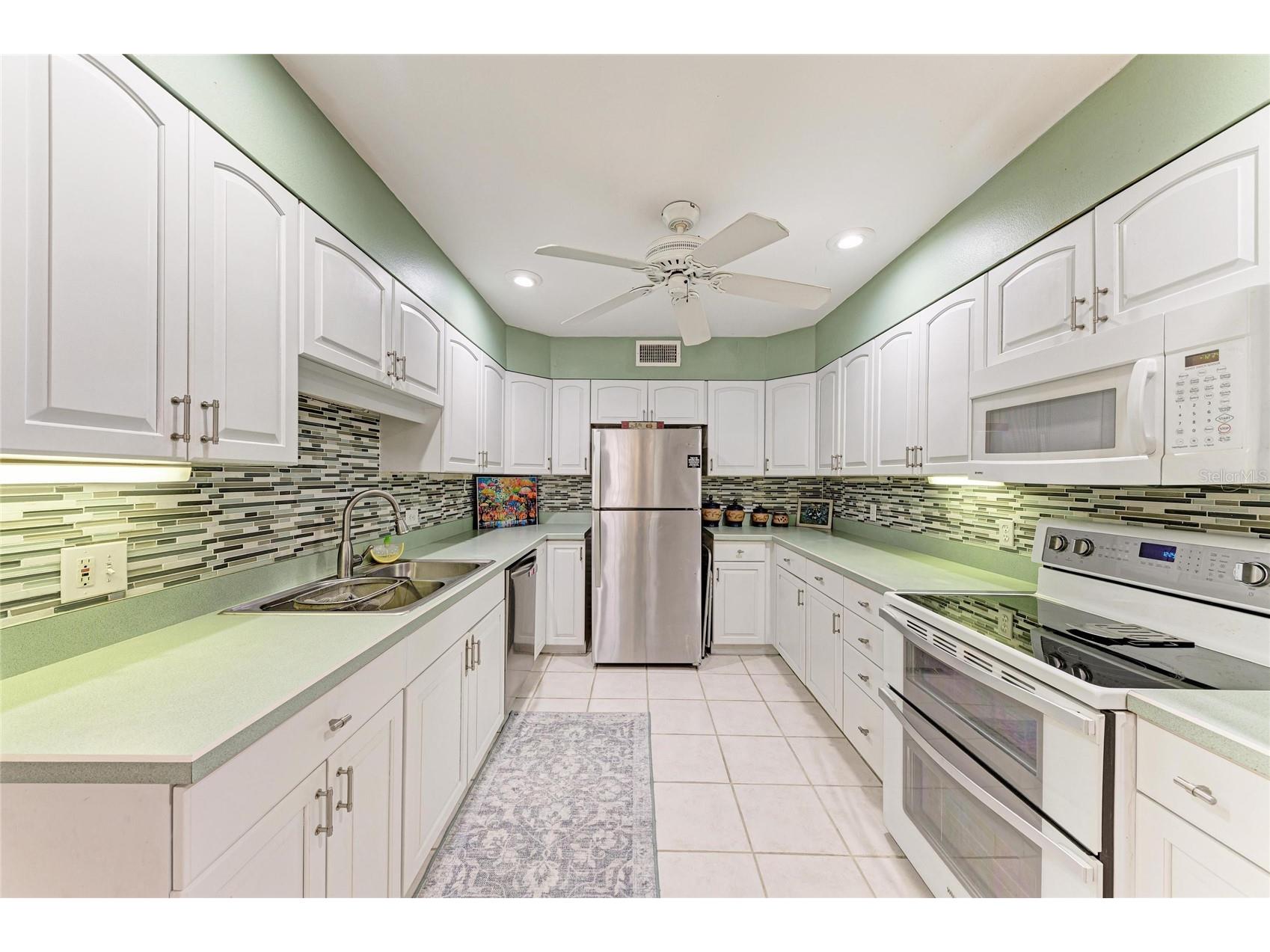 5209 34th Street Court W #261 Bradenton FL 34210 A4699731 image10
