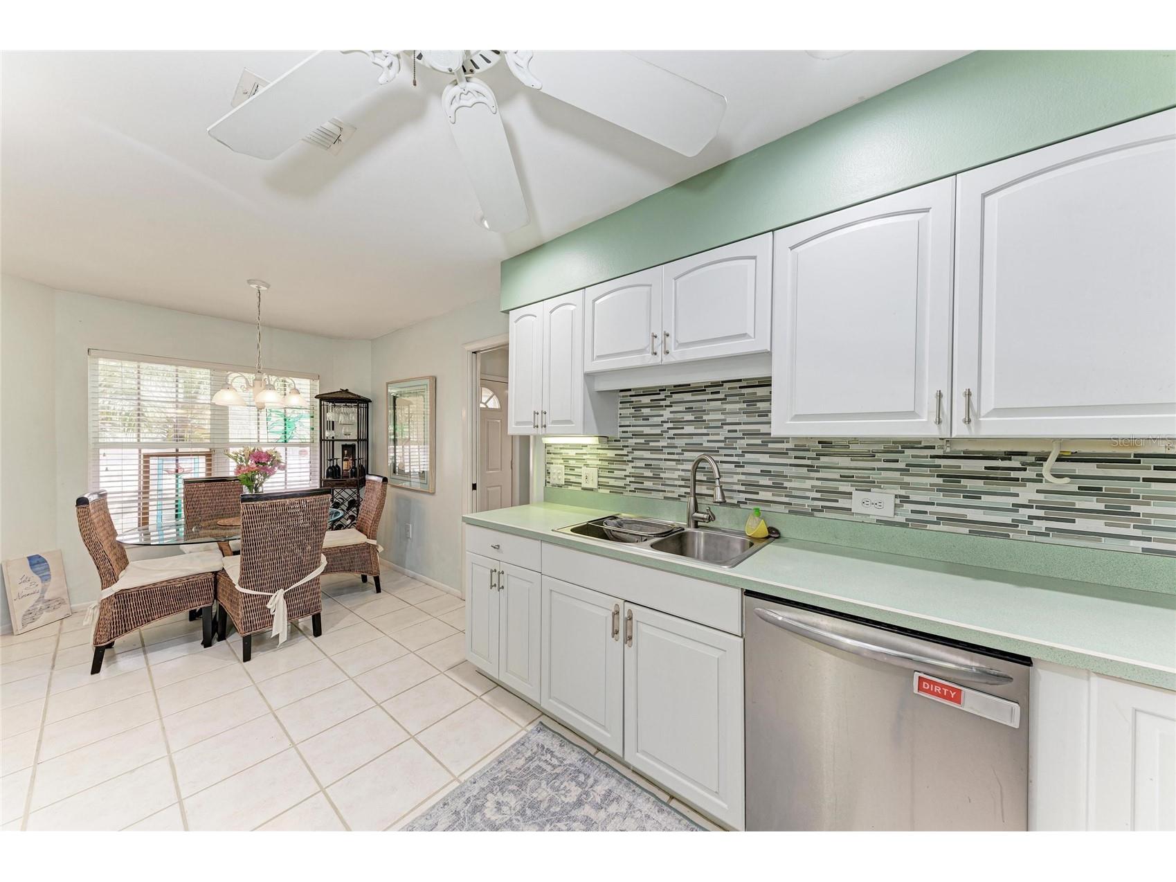5209 34th Street Court W #261 Bradenton FL 34210 A4699731 image14