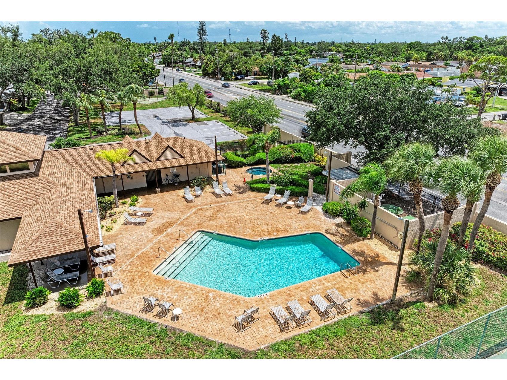 5209 34th Street Court W #261 Bradenton FL 34210 A4699731 image53