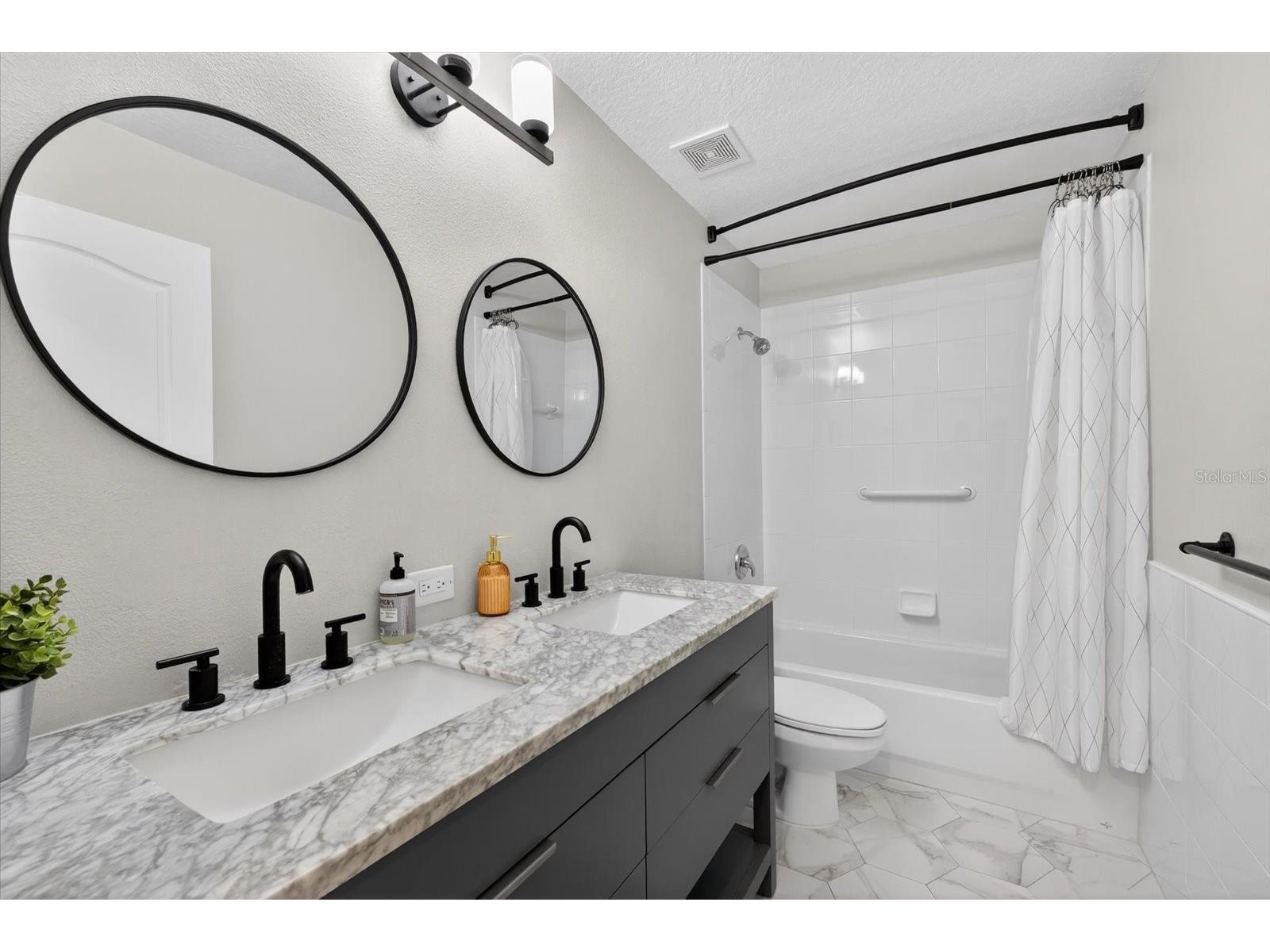 5209 Abbey Park Avenue Tampa FL 33647 W7883567 image28