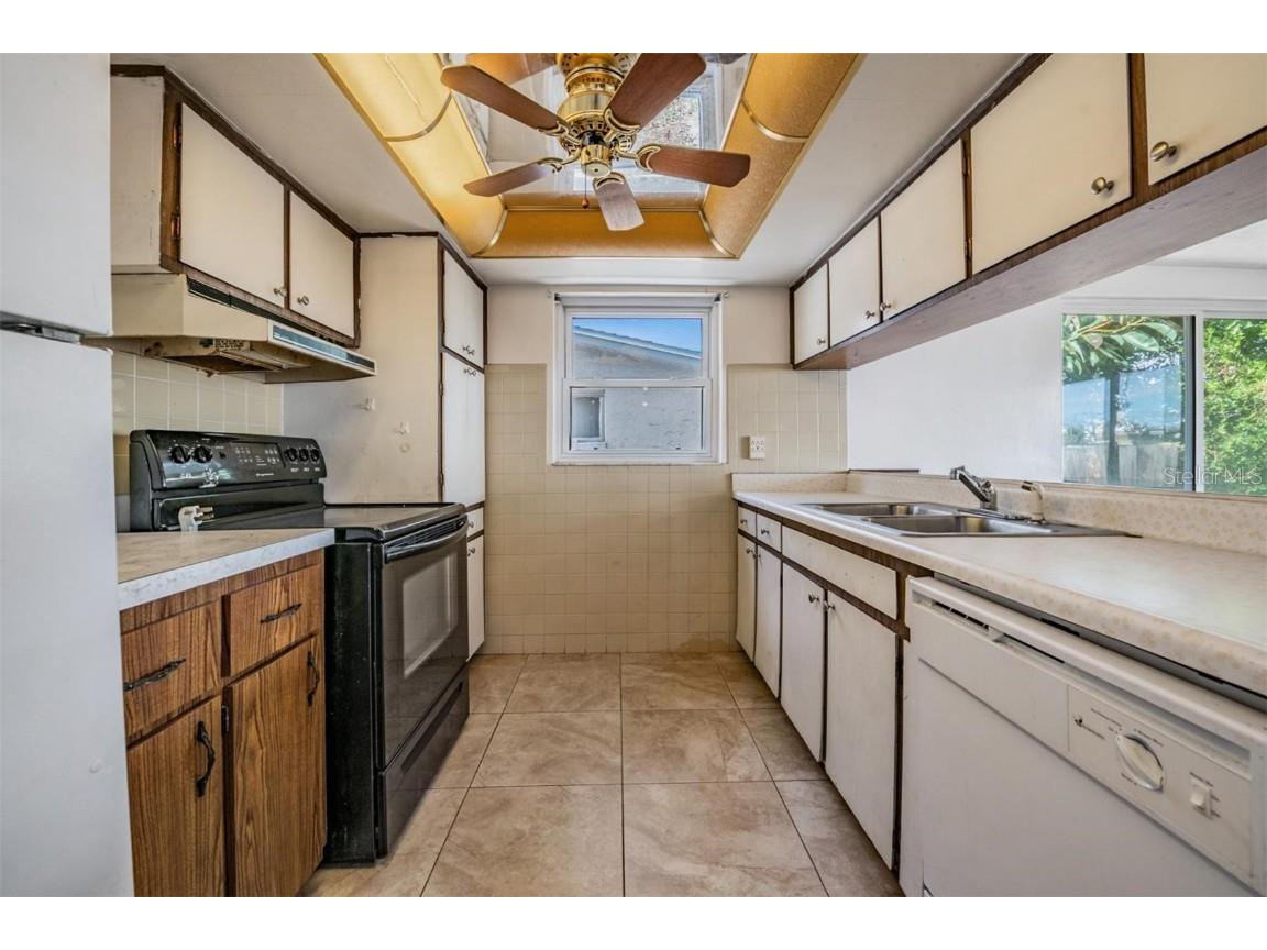 5209 Beacon Hill Drive New Port Richey FL 34652 TB8455073 image26