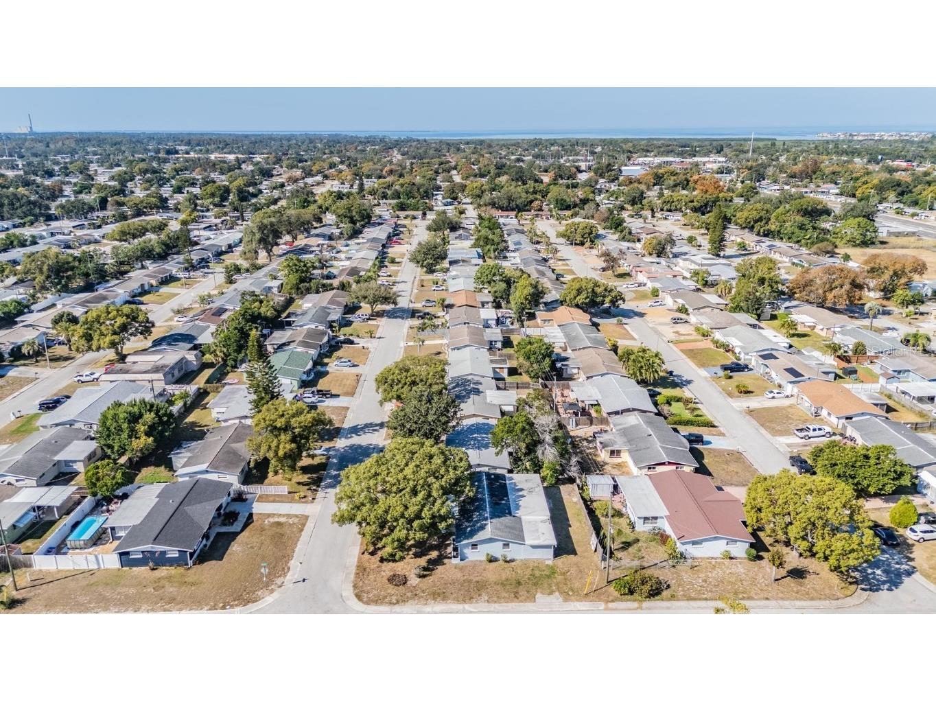 5209 Beacon Hill Drive New Port Richey FL 34652 TB8455073 image47