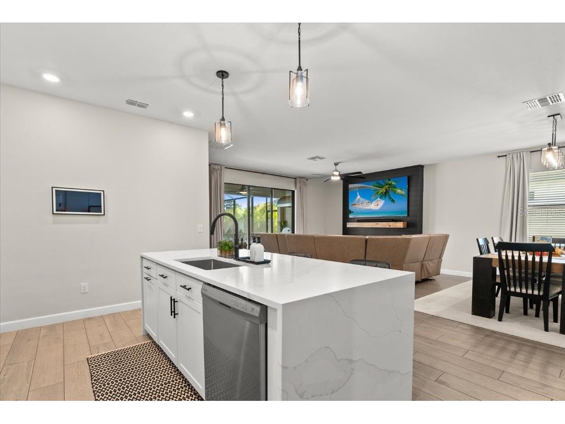 5209 Blue Crush Street Bradenton FL 34211 A4676783 image13