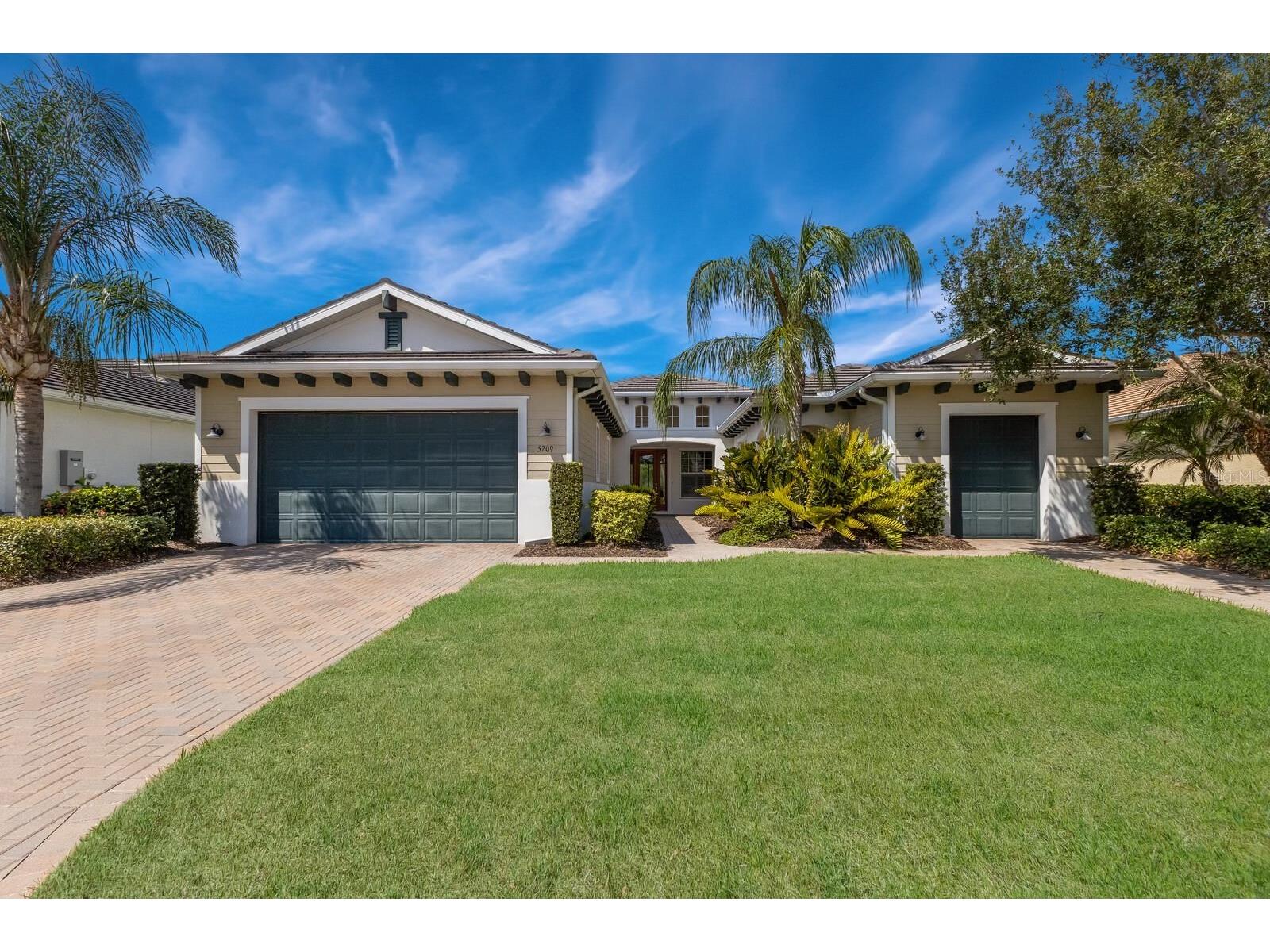 5209 Lake Overlook Avenue Bradenton FL 34208 A4674219 image1