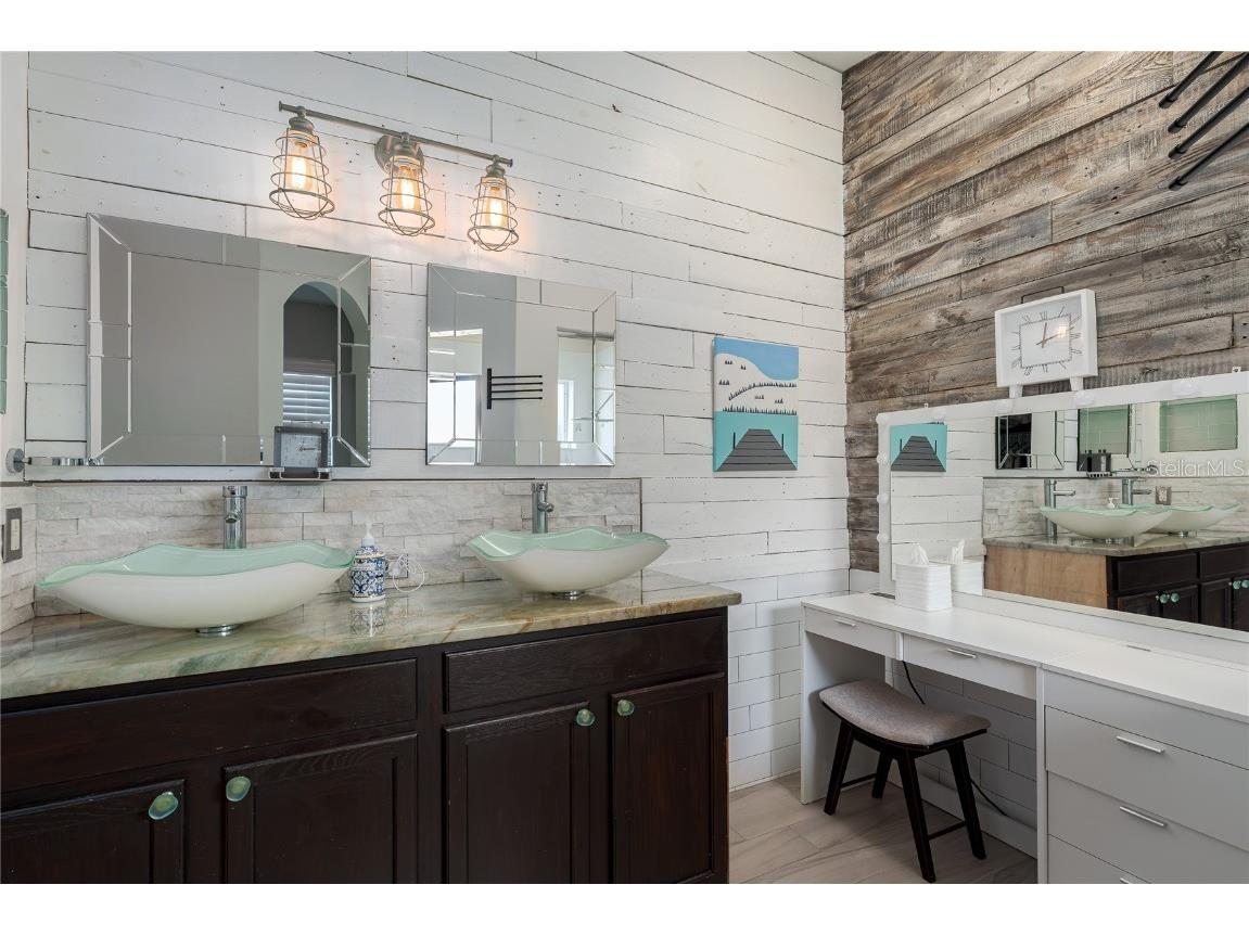 5209 Lansdowne Way Palmetto FL 34221 A4650647 image14