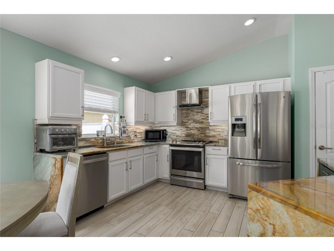 5209 Lansdowne Way Palmetto FL 34221 A4650647 image7