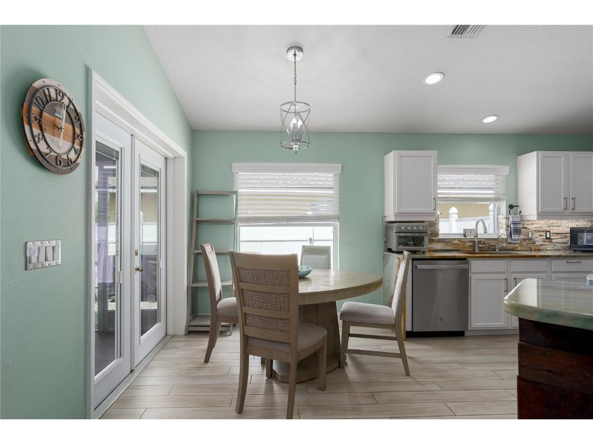 5209 Lansdowne Way Palmetto FL 34221 A4650647 image9