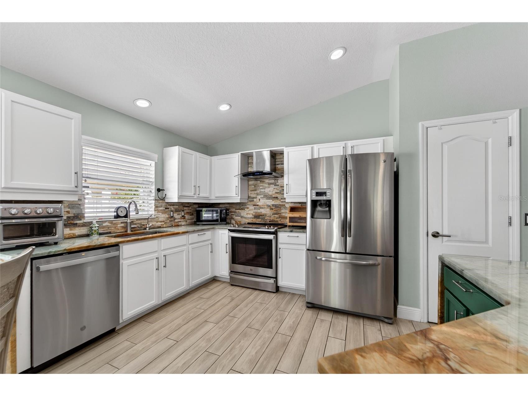 5209 Lansdowne Way Palmetto FL 34221 TB8501835 image14