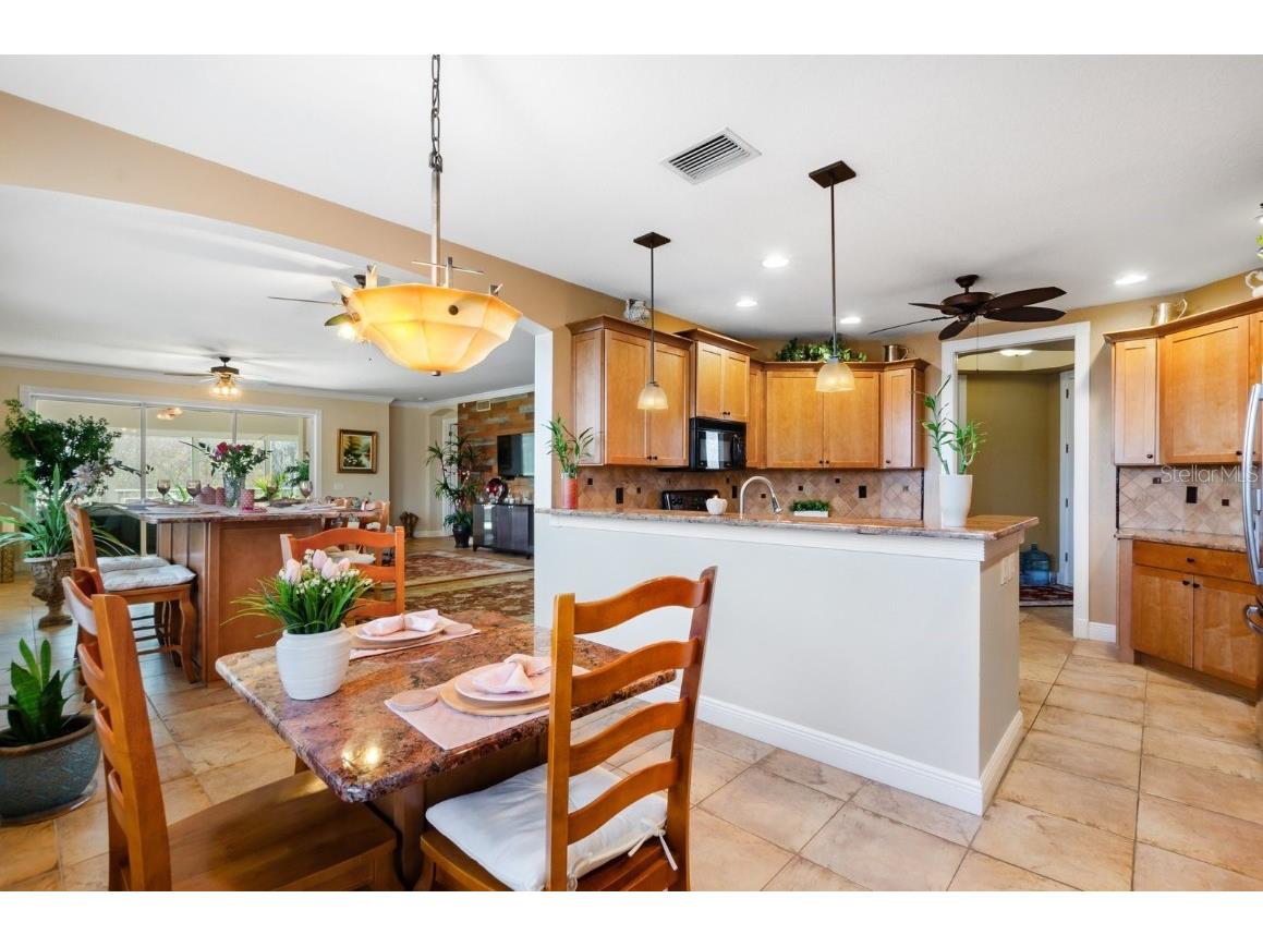 5209 Manorwood Drive #3A Sarasota FL 34235 A4630203 image11