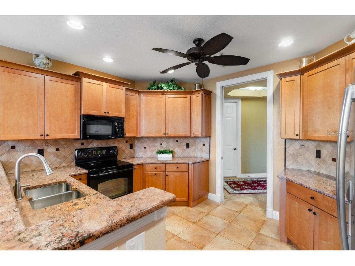 5209 Manorwood Drive #3A Sarasota FL 34235 A4630203 image15