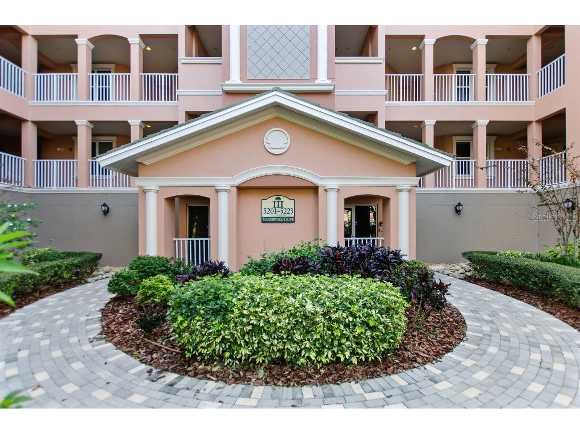 5209 Manorwood Drive #3A Sarasota FL 34235 A4630203 image2