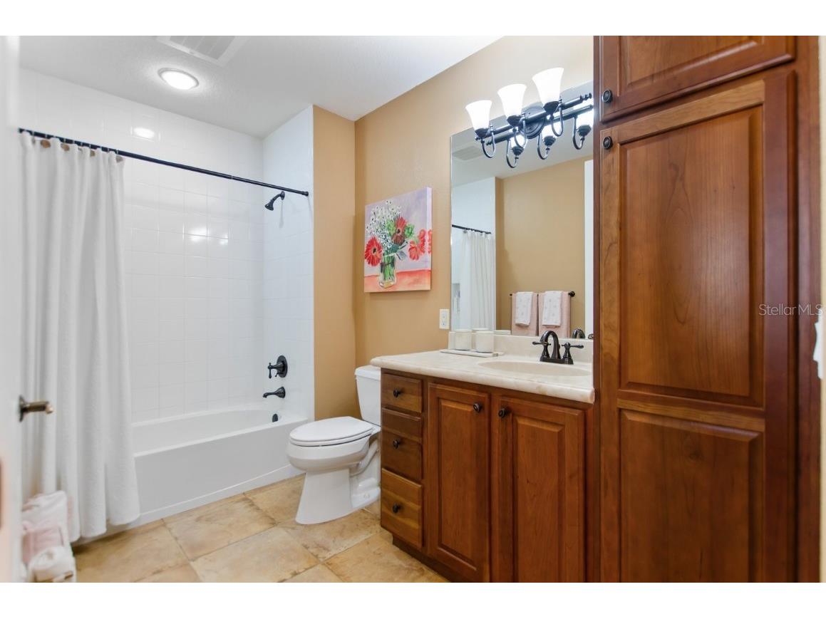 5209 Manorwood Drive #3A Sarasota FL 34235 A4630203 image25